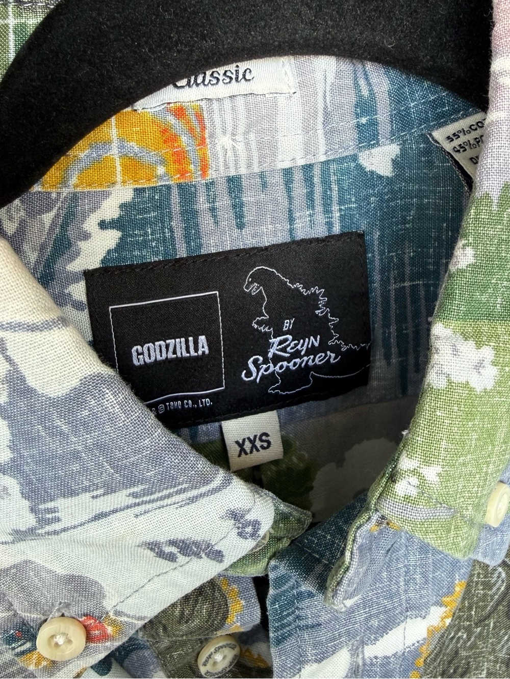 Reyn Spooner x Godzilla Aloha Shirt Classic Fit Size XXS Men's Pullover - Picture 6 of 6